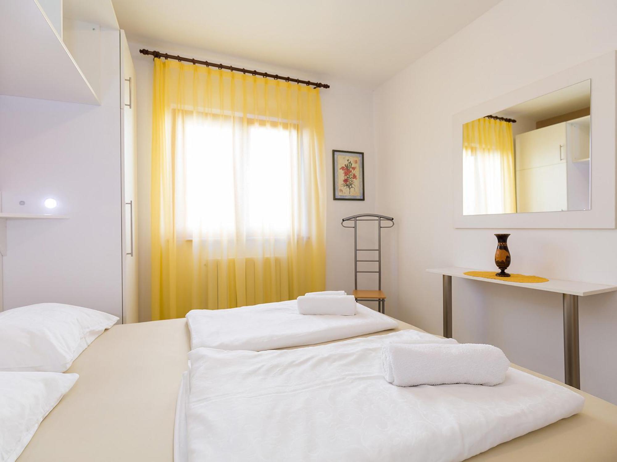 Ulika Rooms & Apartments ポレッチ エクステリア 写真