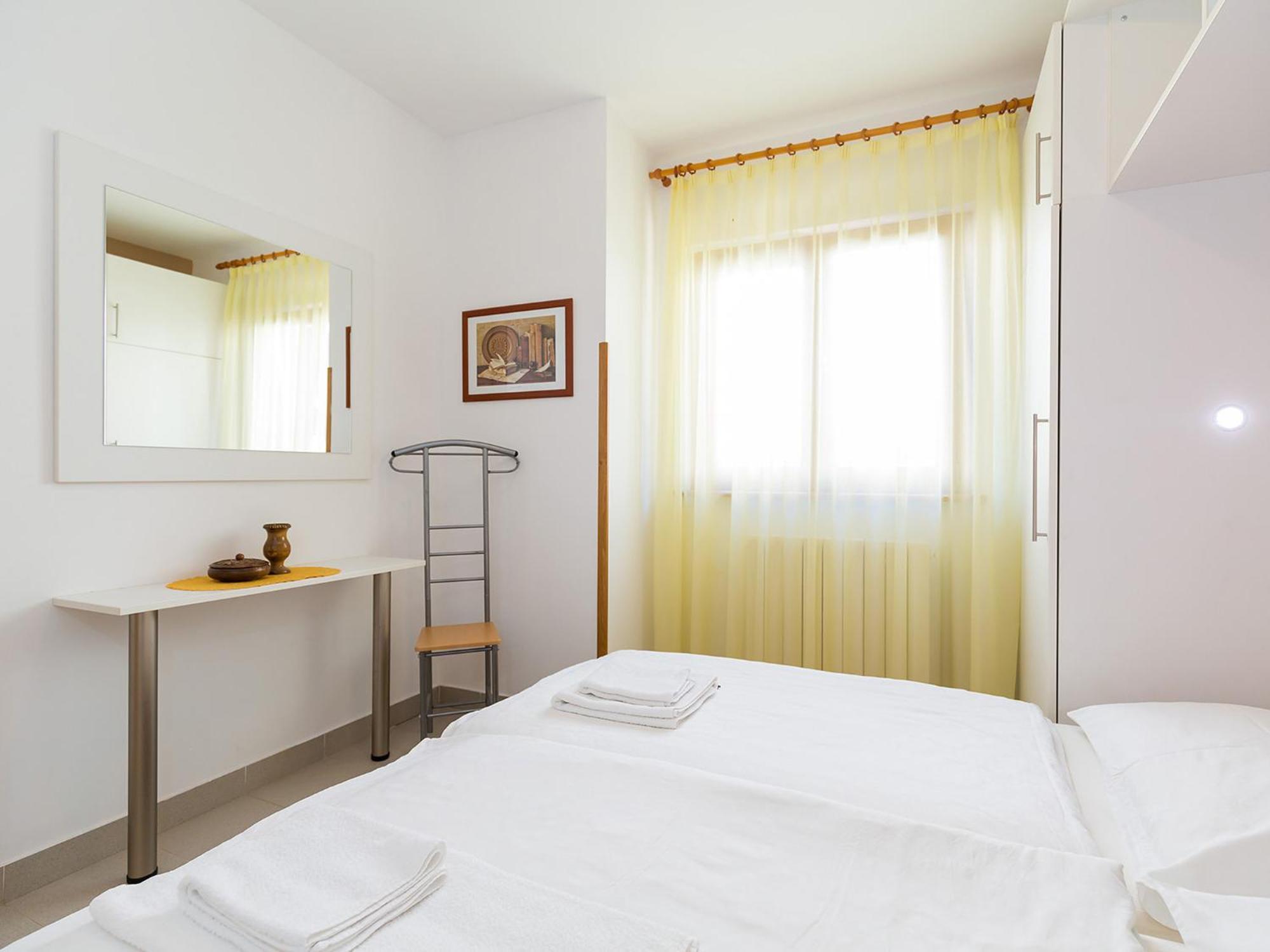 Ulika Rooms & Apartments ポレッチ エクステリア 写真
