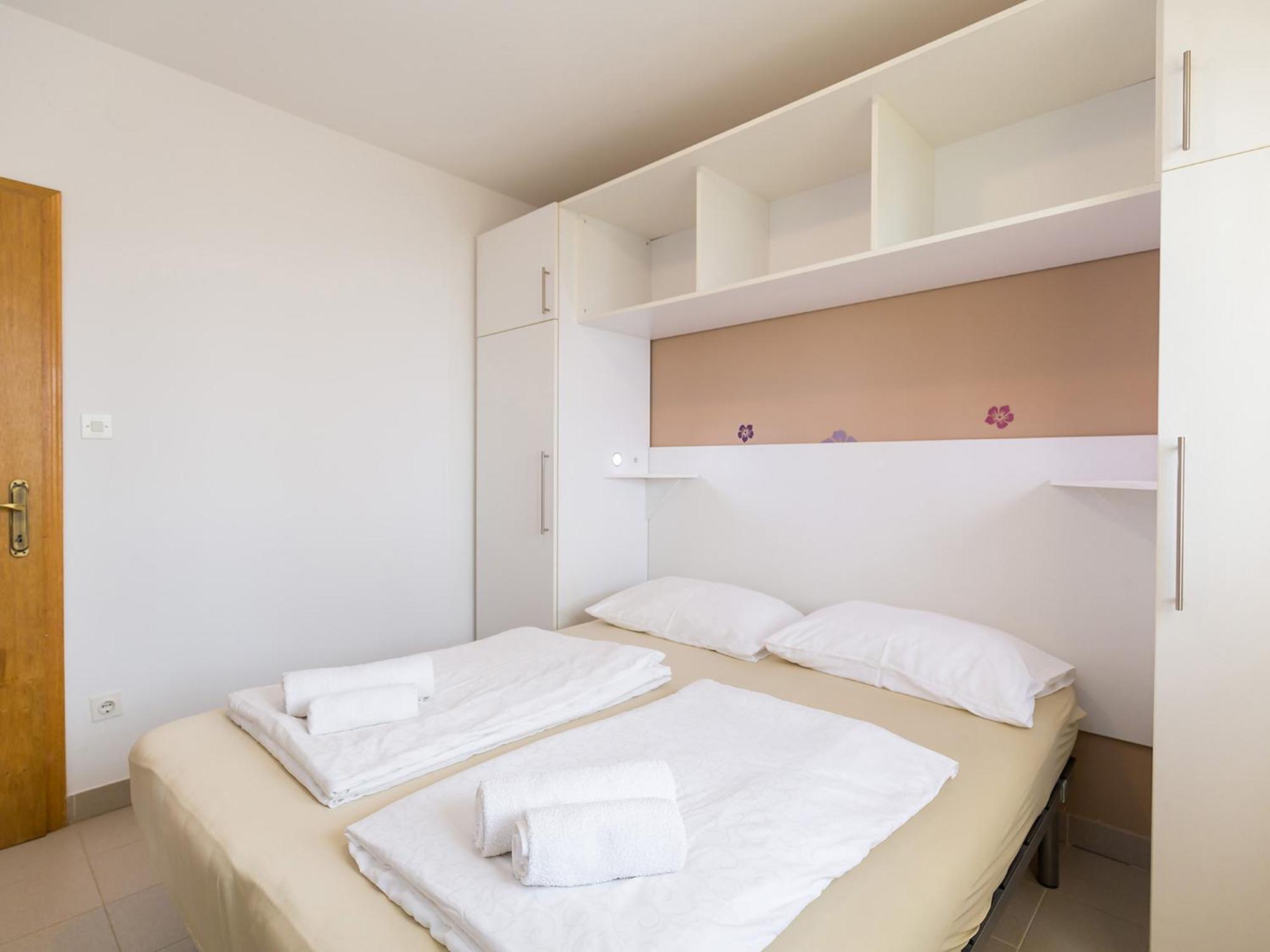 Ulika Rooms & Apartments ポレッチ エクステリア 写真