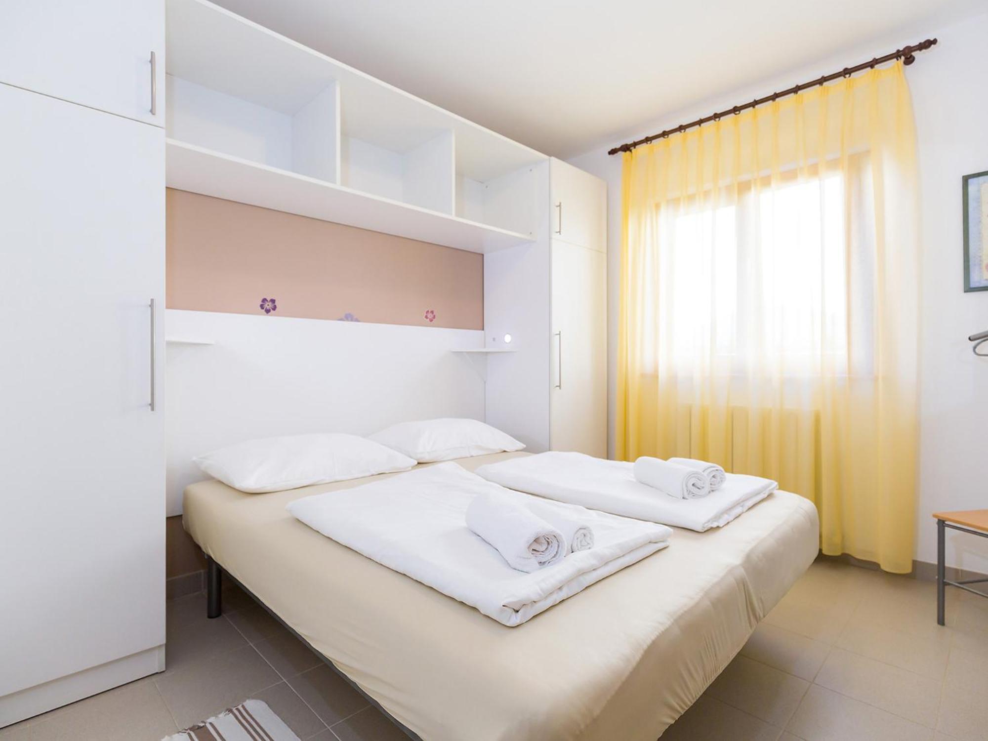 Ulika Rooms & Apartments ポレッチ エクステリア 写真