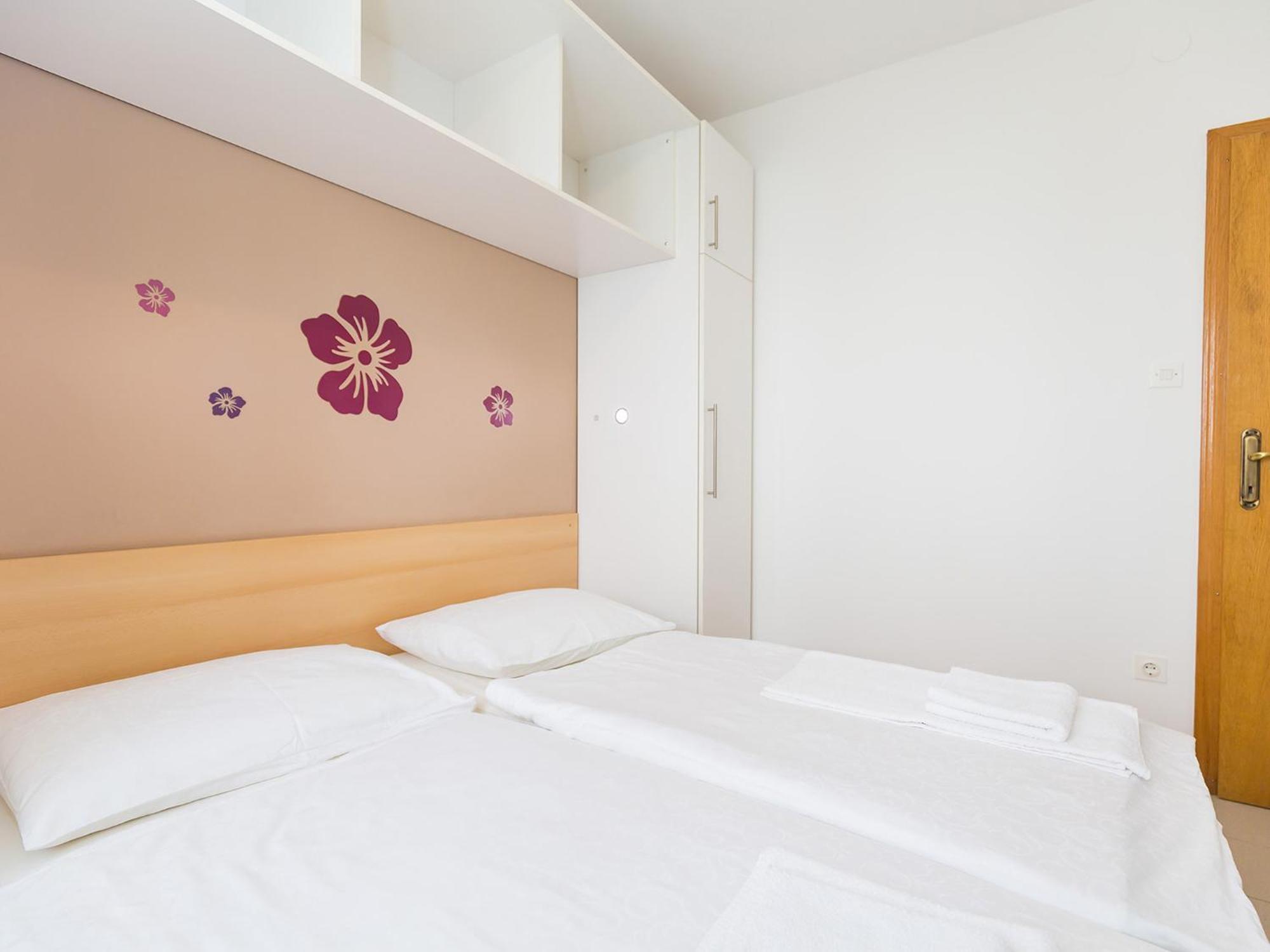 Ulika Rooms & Apartments ポレッチ エクステリア 写真