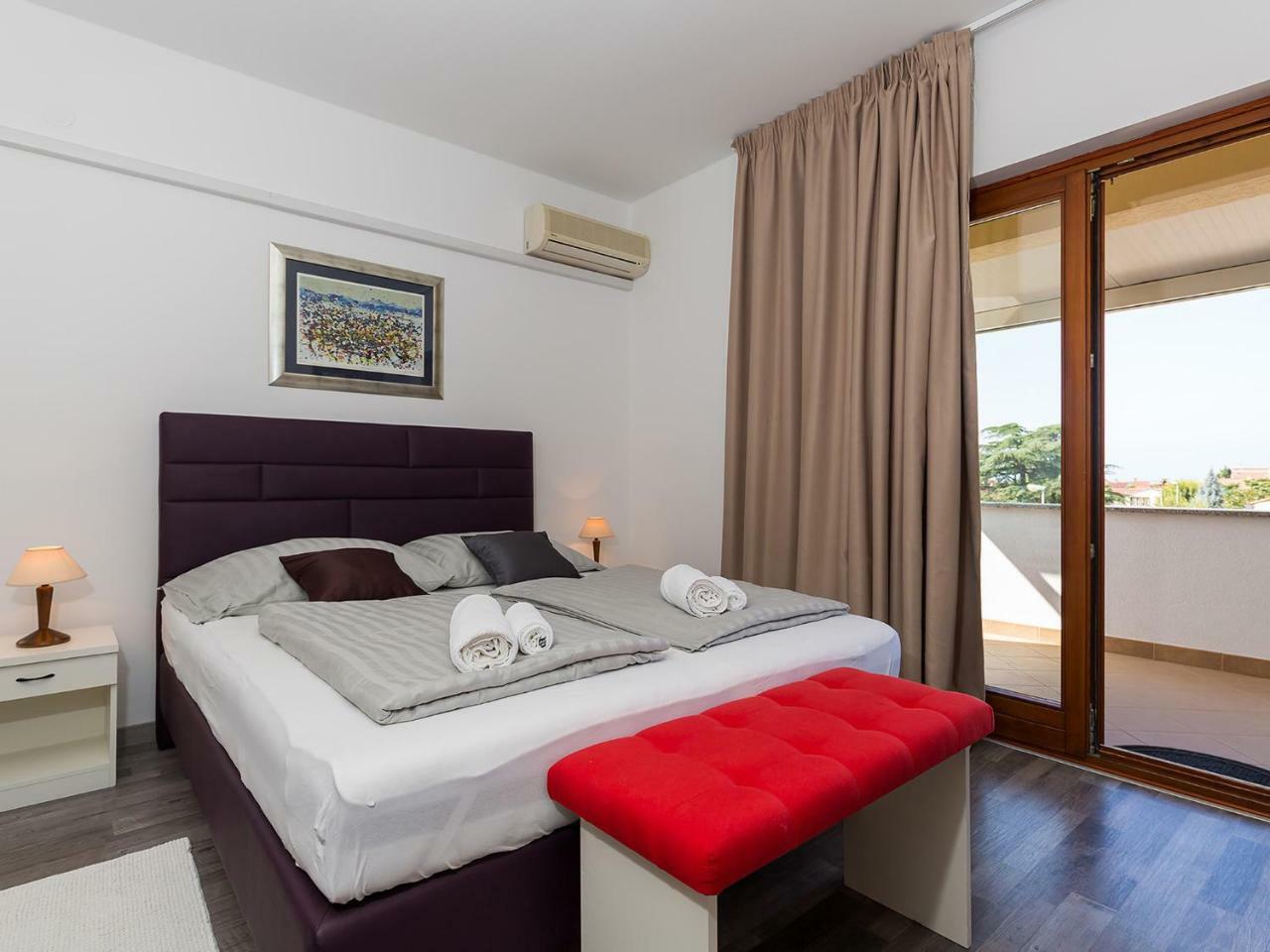 Ulika Rooms & Apartments ポレッチ エクステリア 写真
